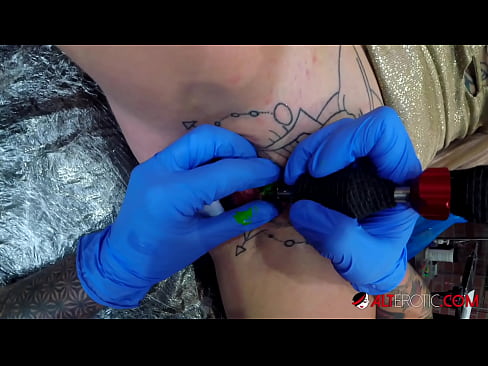 ❤️ Si Sully Savage adunay tattoo sa iyang clitoris Sex sa pornograpiya ceb.porn-list.ru ❤